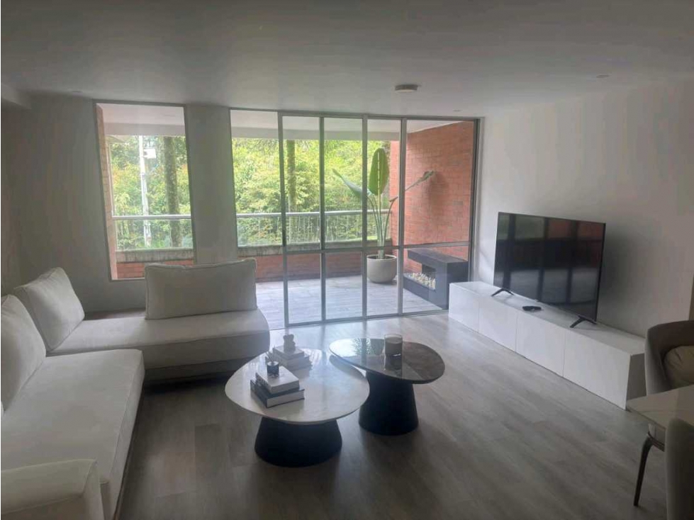 VENDO APARTAMENTO CON TERRAZA EN ENVIGADO LOMA BENEDICTINOS — foto 4