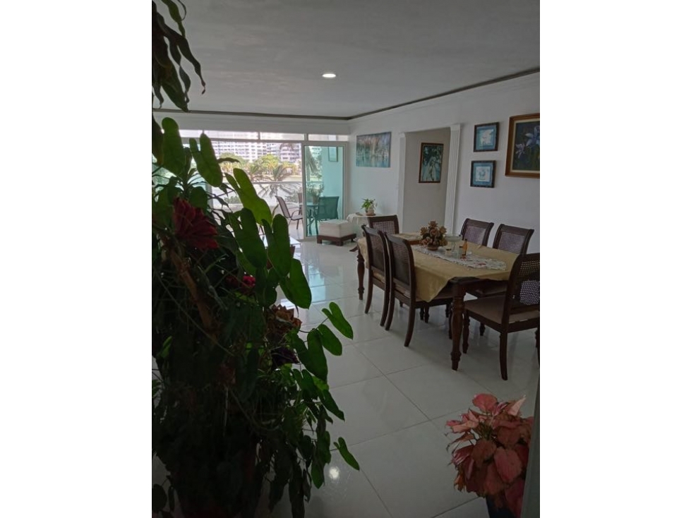VENDO APARTAMENTO CON VISTA A LA BAHÍA EN EL LAGUITO CARTAGENA — foto 2