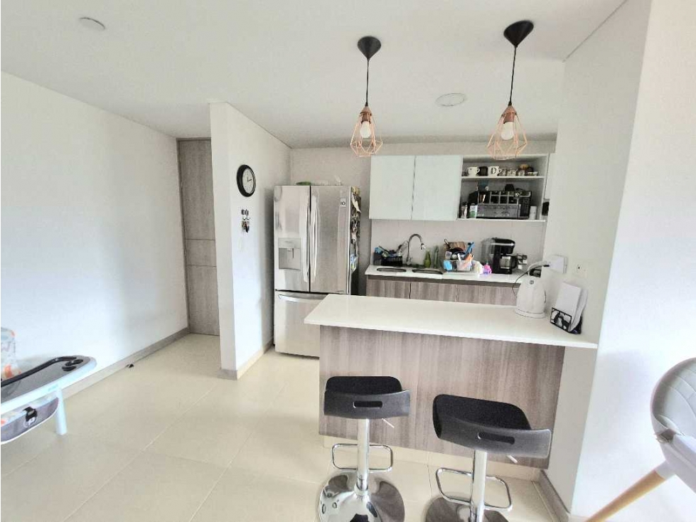 VENDO APARTAMENTO EN ENVIGADO, LA ABADIA ROSSET — foto 2