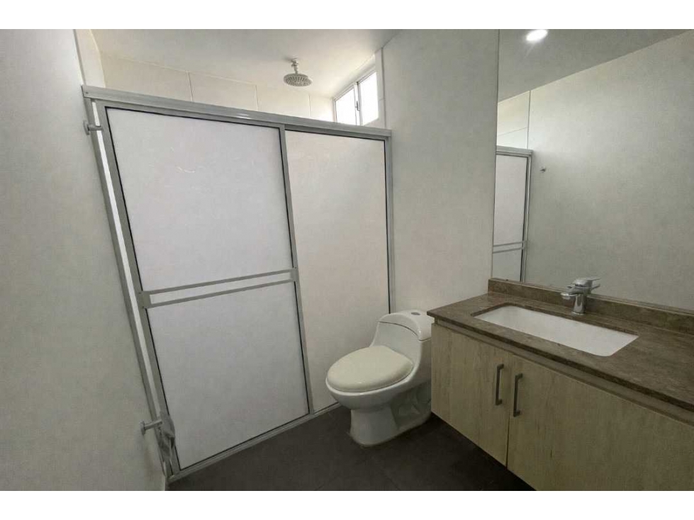 Vendo apartamento contiguo al c.c Alamedas del Sinú. — foto 5