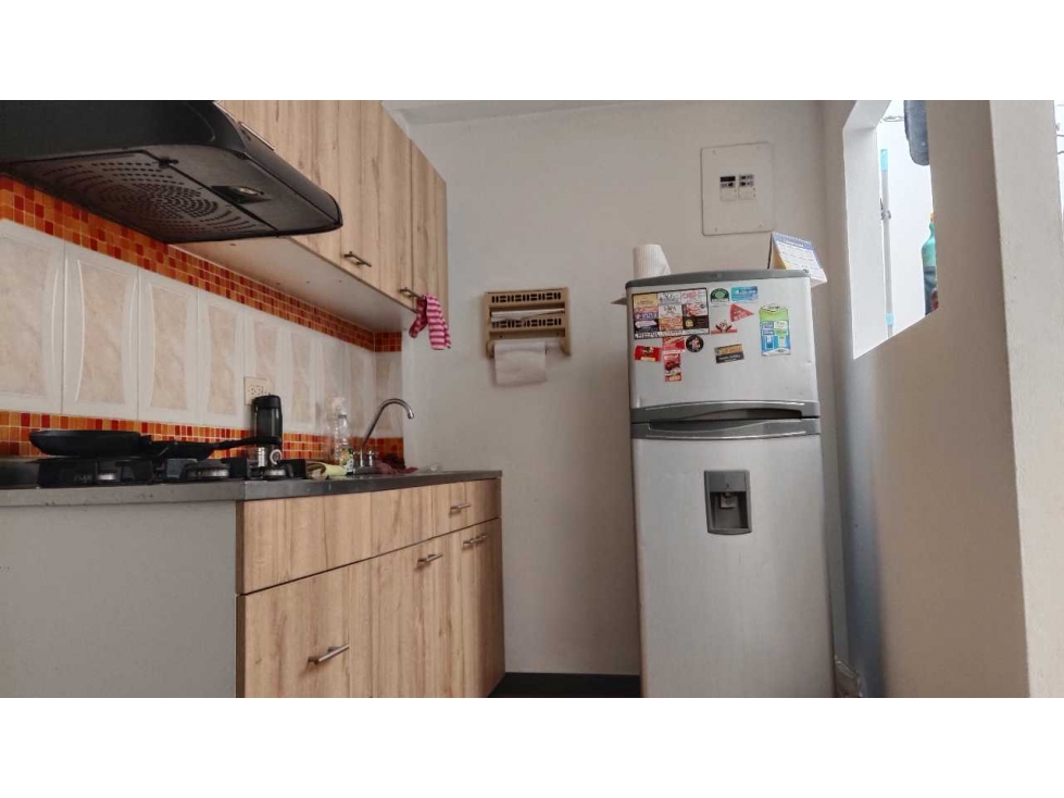 VENDO APARTAMENTO COPACABANA, BARRIO OBRERO — foto 2