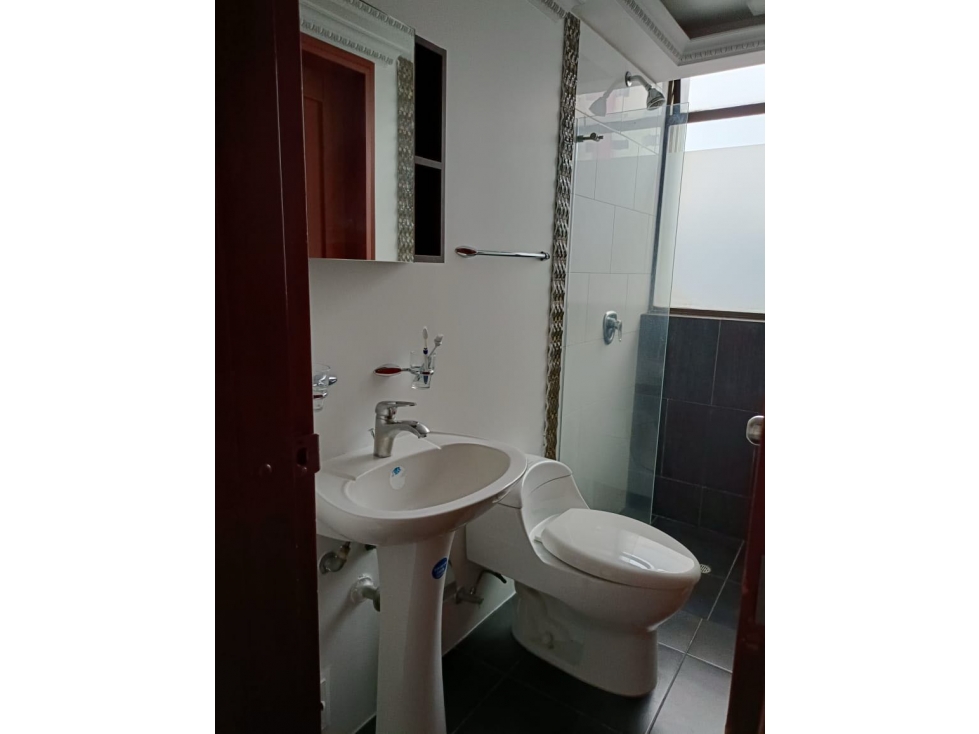 Vendo apartamento de 2 alcobas en el centro Pereira — foto 4
