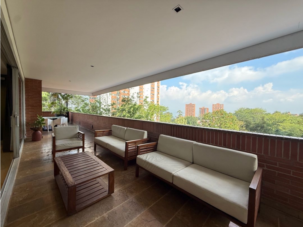 Vendo apartamento de lujo en el Poblado El Tesoro, 292 m² de Terraza