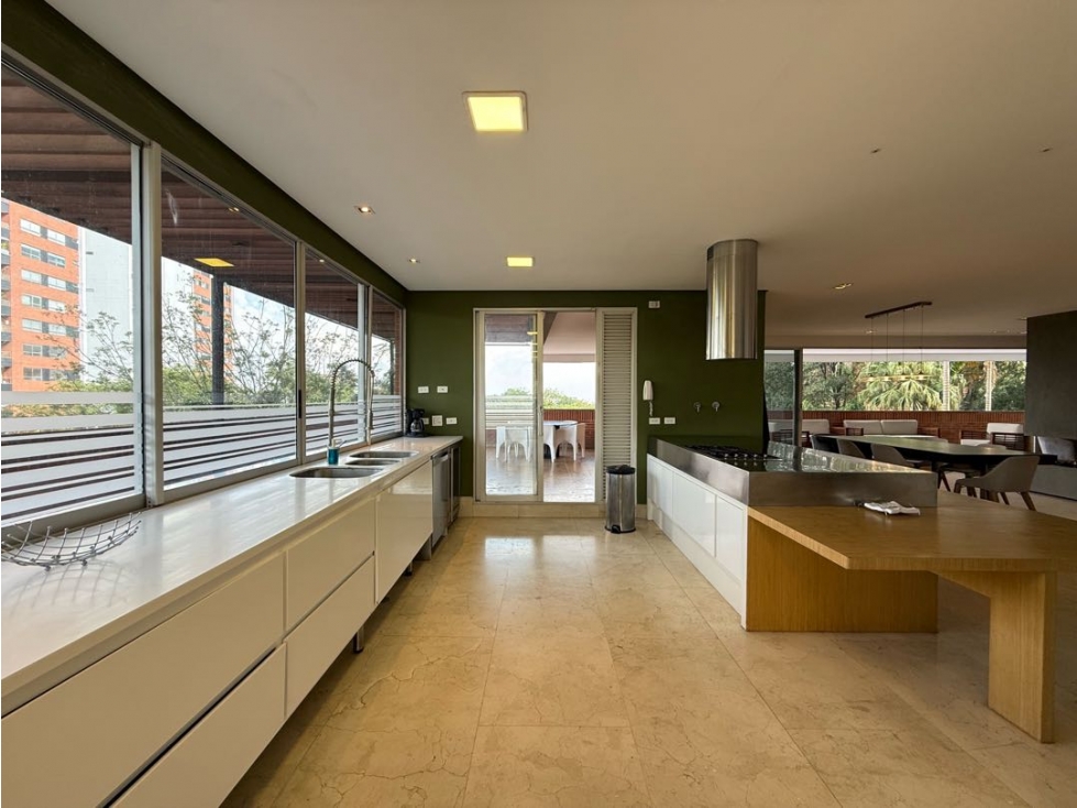 Vendo apartamento de lujo en el Poblado El Tesoro, 292 m² de Terraza — foto 6