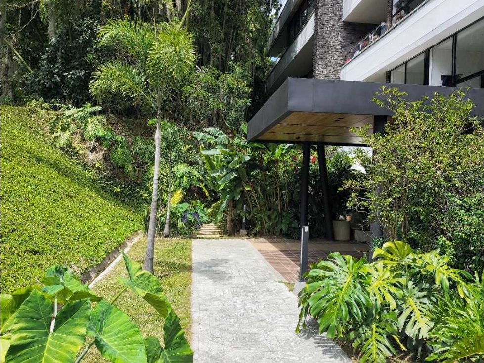 VENDO APARTAMENTO DE LUJO EN ENVIGADO