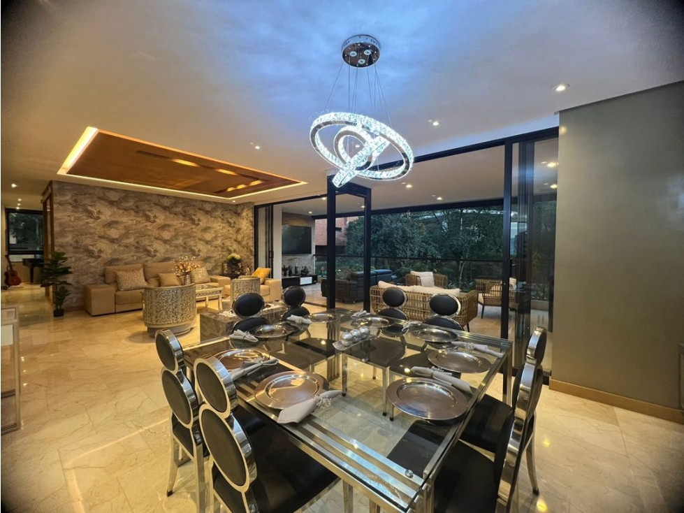 Vendo apartamento de lujo en la calera Medellín el poblado — foto 2