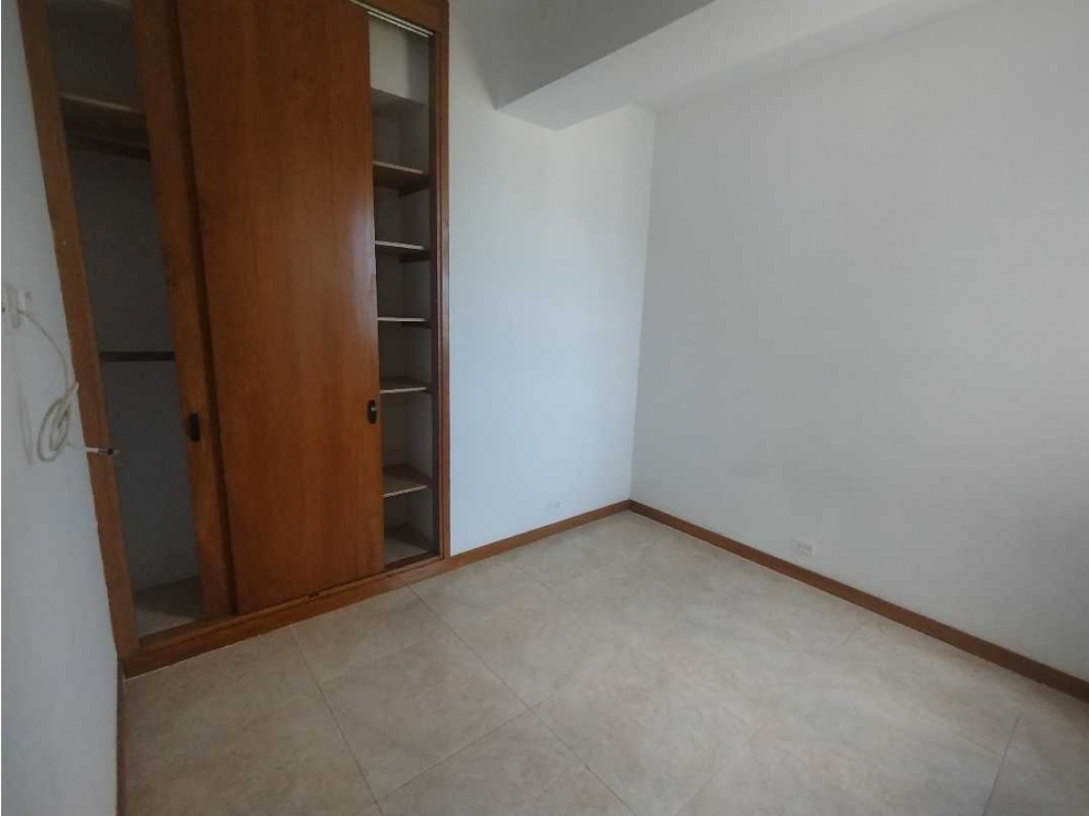VENDO APARTAMENTO DUPLEX EN FLORIDA NORTEAMERICA 120 M2 — foto 4