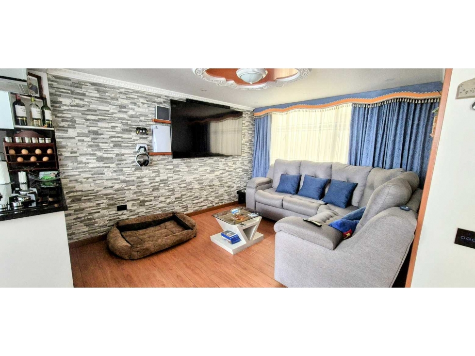 VENDO APARTAMENTO DUPLEX BARRIO LA FRANCIA