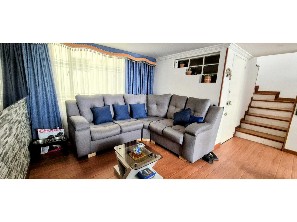 VENDO APARTAMENTO DUPLEX BARRIO LA FRANCIA — foto 2