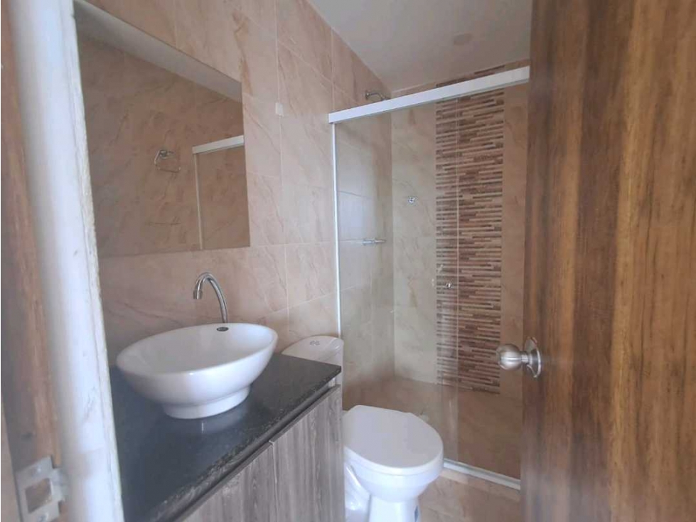 VENDO APARTAMENTO DUPLEX EN BARRIO CRISTOBAL IDEAL PARA INVESION — foto 6