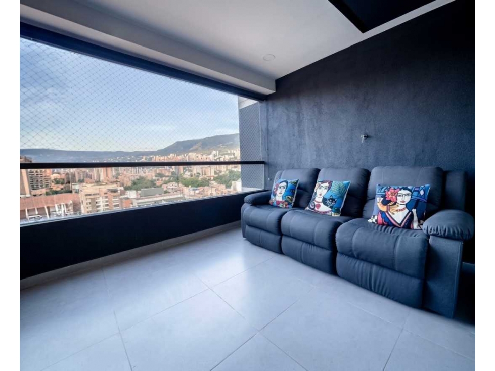 VENDO APARTAMENTO EDIFICIO MODERNO EN ENVIGADO VEGAS VISTA SIN PISCINA