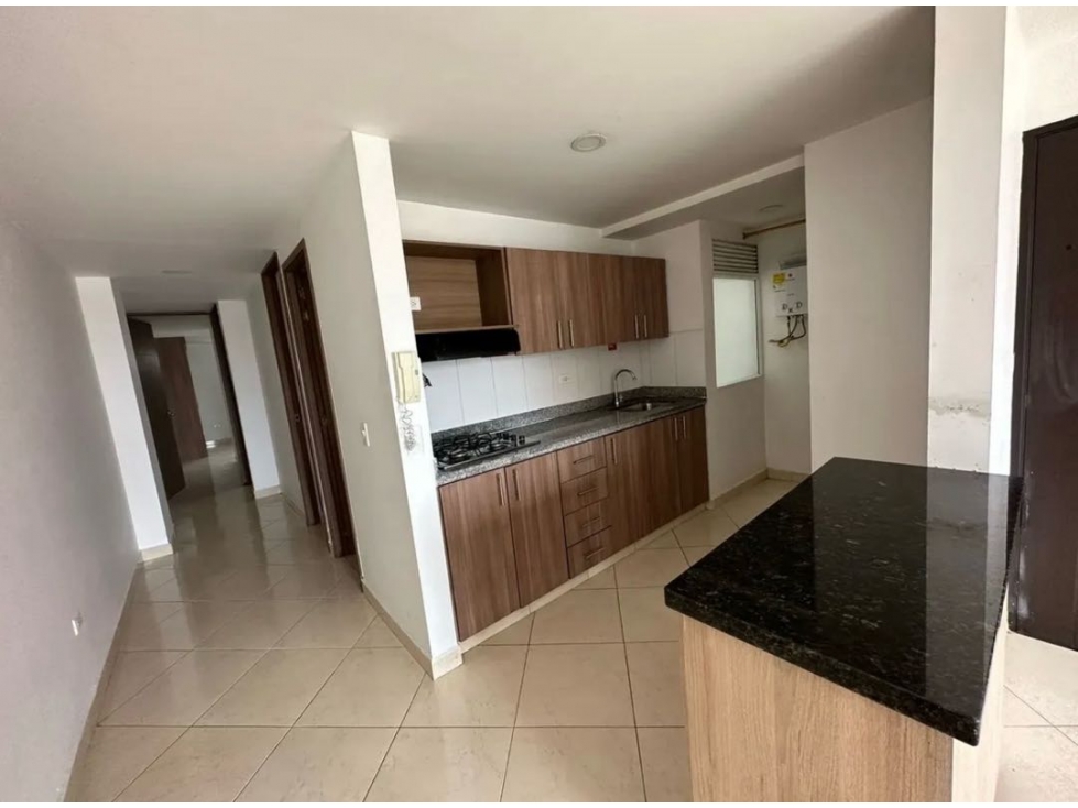VENDO APARTAMENTO EDIFICIO SABANETA AVES MARÍA SIN PARQUEADERO