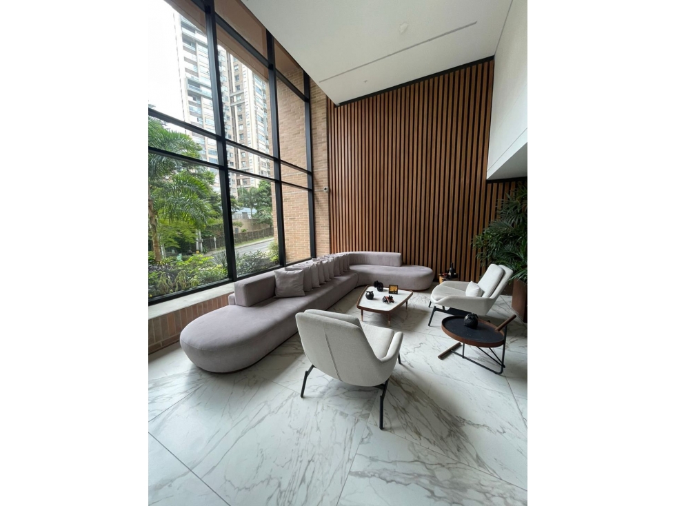 VENDO APARTAMENTO EL POBLADO LALINDE CON TERRAZA