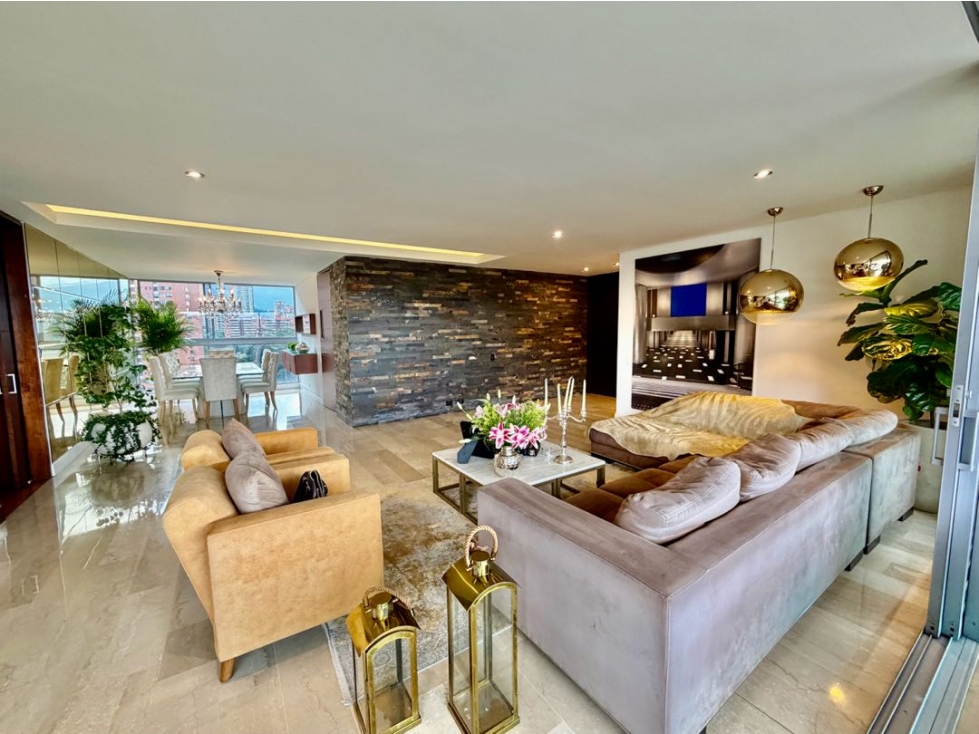 Vendo apartamento. El Poblado, sector La Calera - Marymount — foto 3