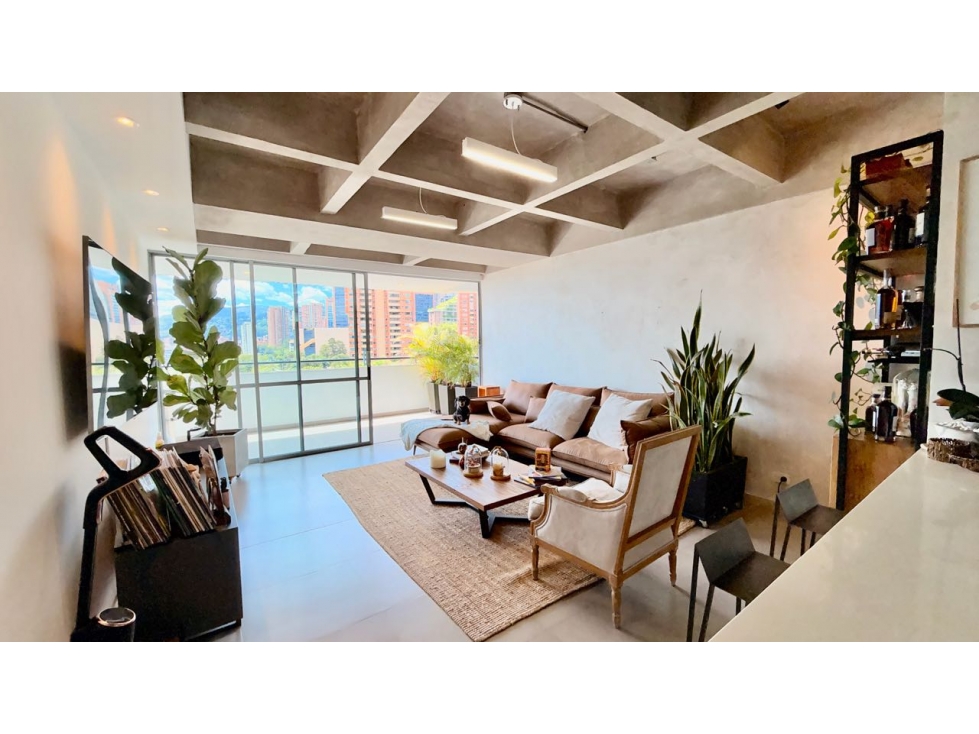 Vendo apartamento, El Poblado, sector Loma Los González - Trv superior — foto 2