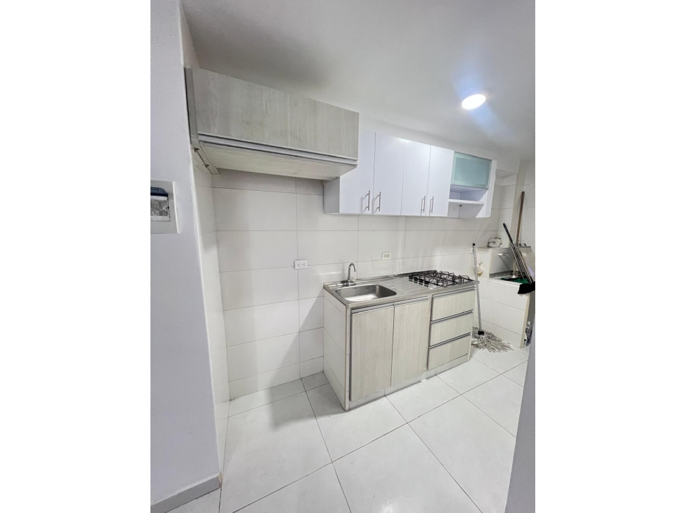 VENDO APARTAMENTO EN ALAMEDA DEL RIO CONJUNTO TUCAN — foto 3