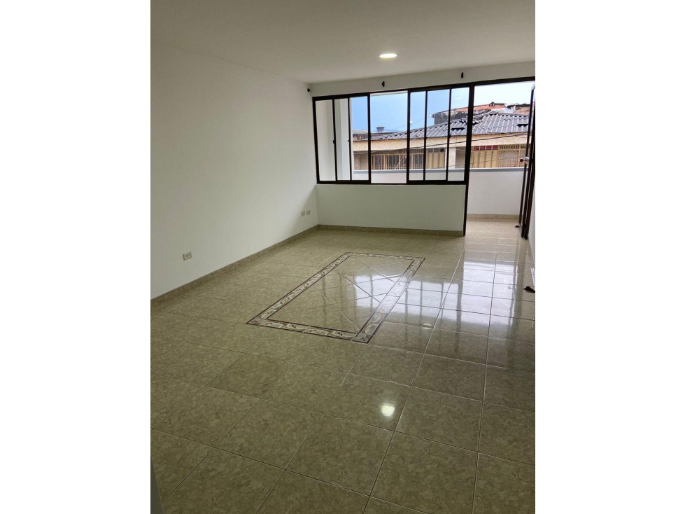 VENDO APARTAMENTO EN ALCALÁ