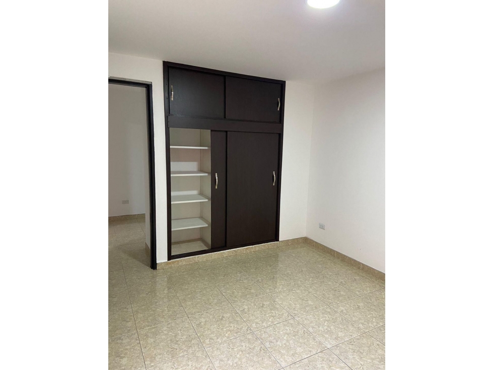 VENDO APARTAMENTO EN ALCALÁ — foto 2