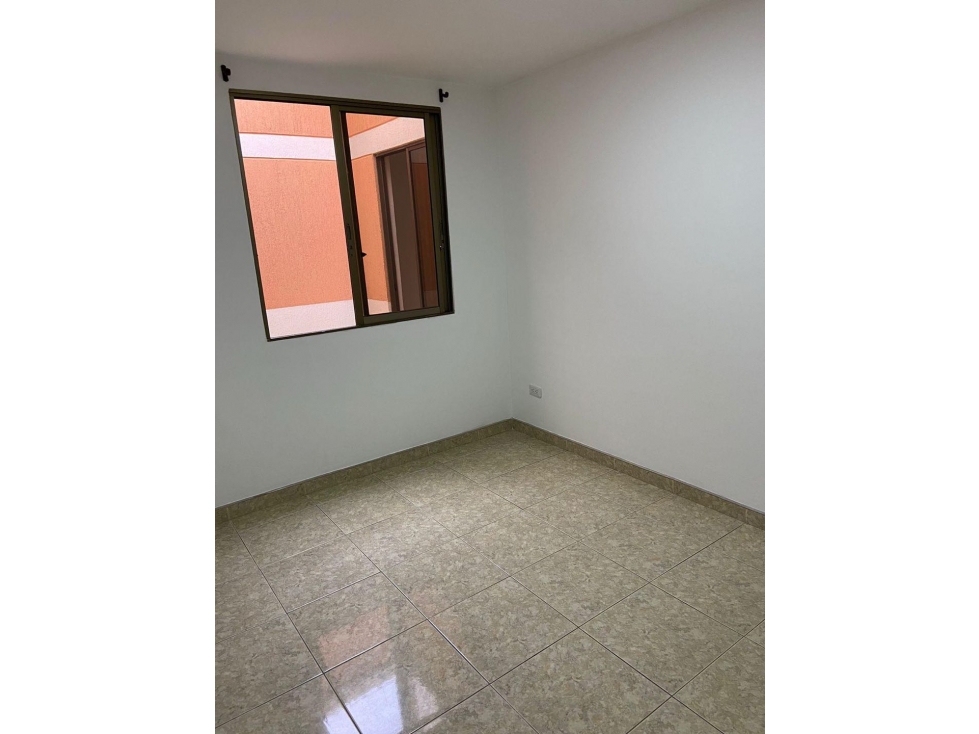 VENDO APARTAMENTO EN ALCALÁ — foto 3