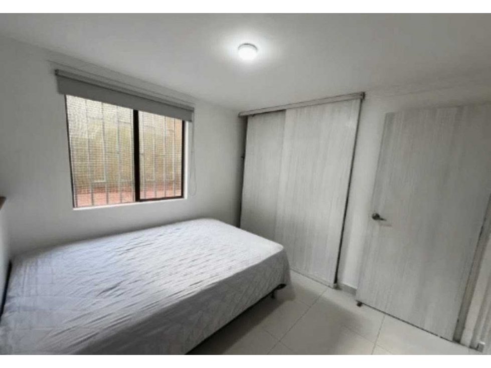 Vendo apartamento en Almeria unidad completa — foto 6