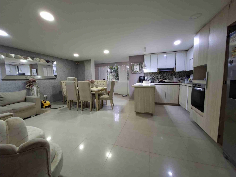 VENDO APARTAMENTO EN ANDALUCIA