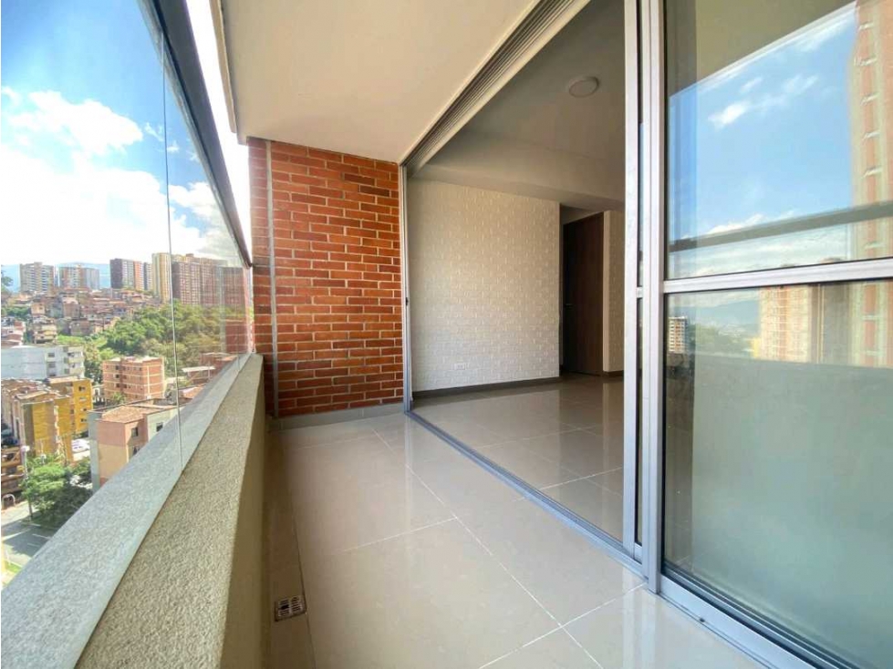 VENDO APARTAMENTO EN ASDESILLAS CERCA A MAYORCA — foto 2