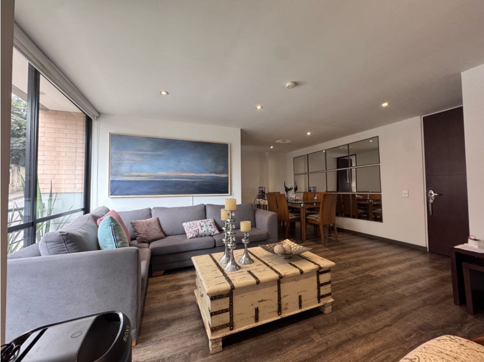 Vendo apartamento con terraza en Bella Suiza