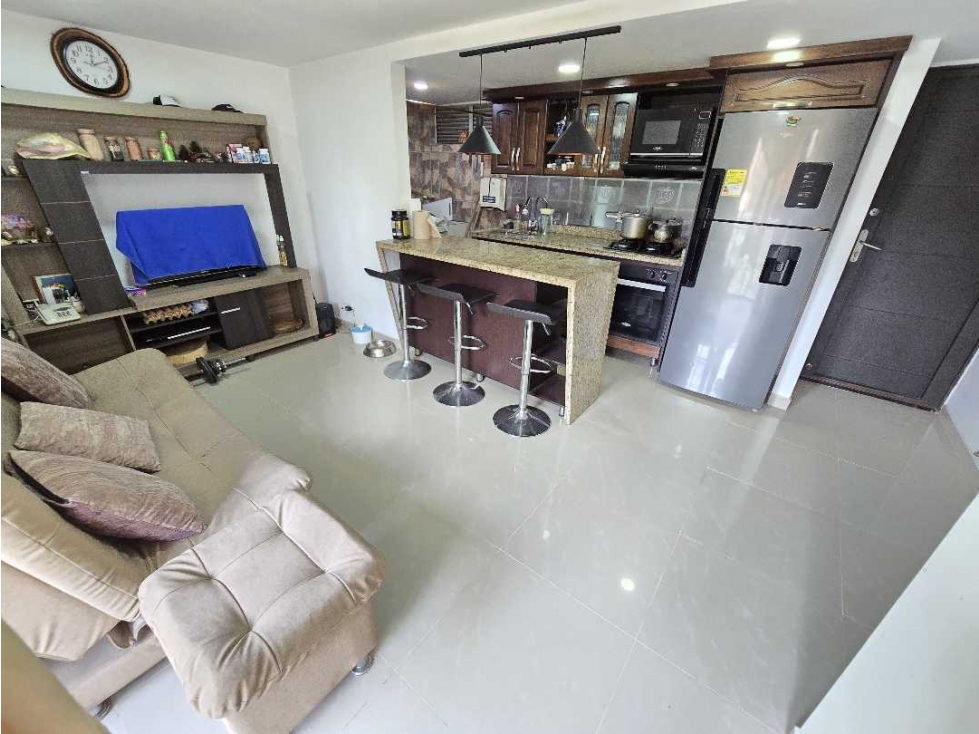 VENDO APARTAMENTO EN BELLO