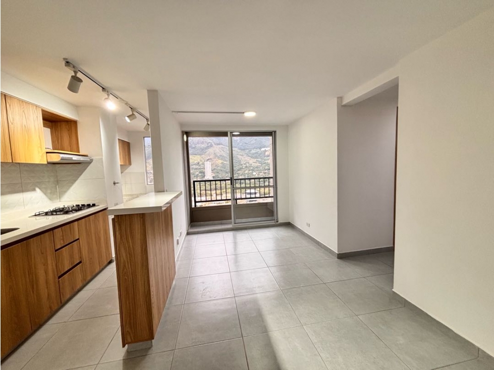 VENDO APARTAMENTO EN BELLO, SECTOR NAVARRA CON PARQUEADERO — foto 3