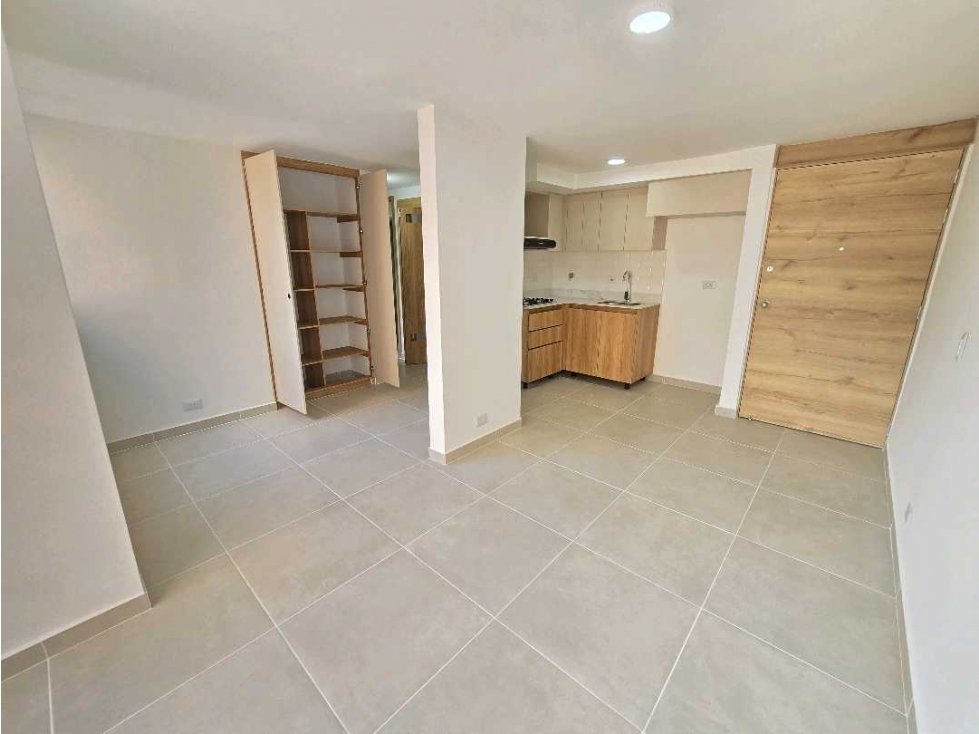 CON GRAN VISTA VENDO APARTAMENTO EN BRIZZA SABANETA — foto 2