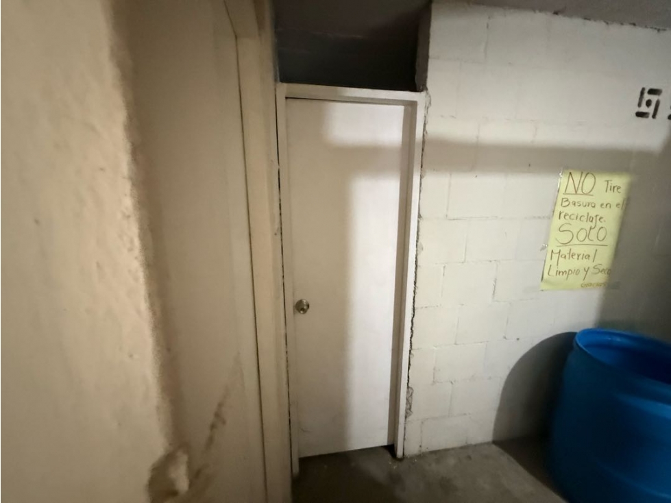 Vendo apartamento en Buenos Aires cerca a la central parqueadero — foto 6