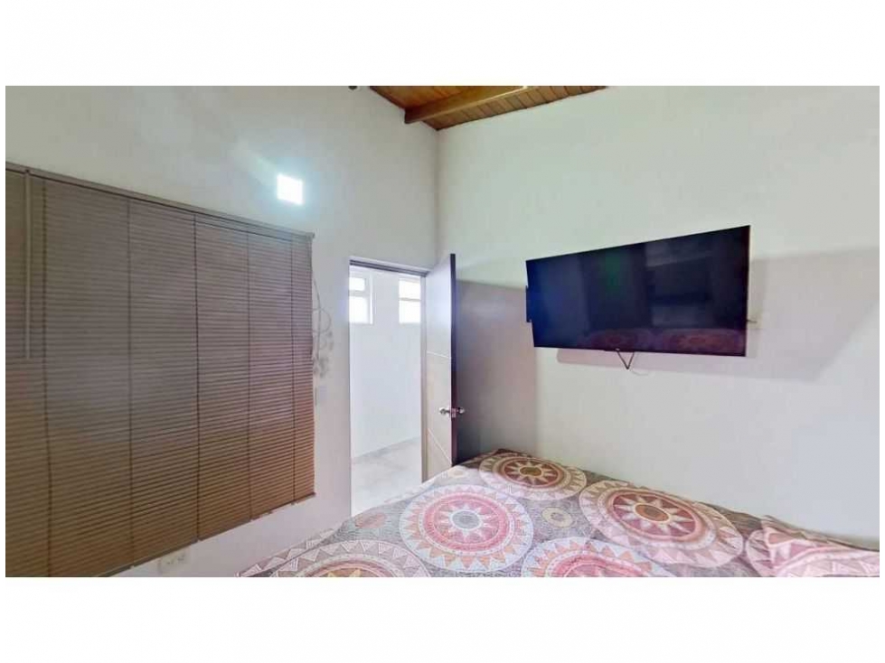 VENDO APARTAMENTO EN CABAÑAS BELLO 5°PISO ACCESO POR ESCALAS — foto 5
