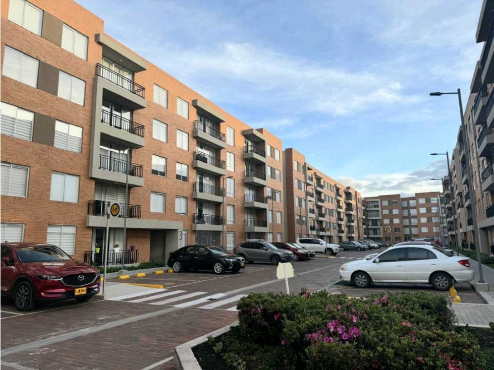 Vendo apartamento con club House en huertas en Cajicá.