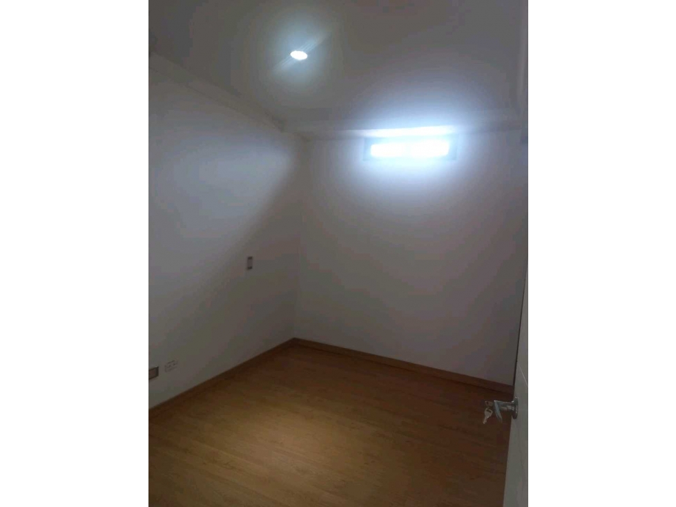 VENDO APARTAMENTO EN CALASANZ — foto 6