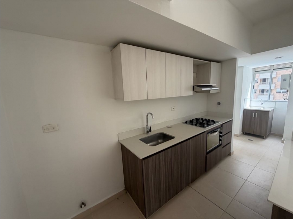 Vendo apartamento en calasanz, 3 habitaciones parqueadero, unidad nuev