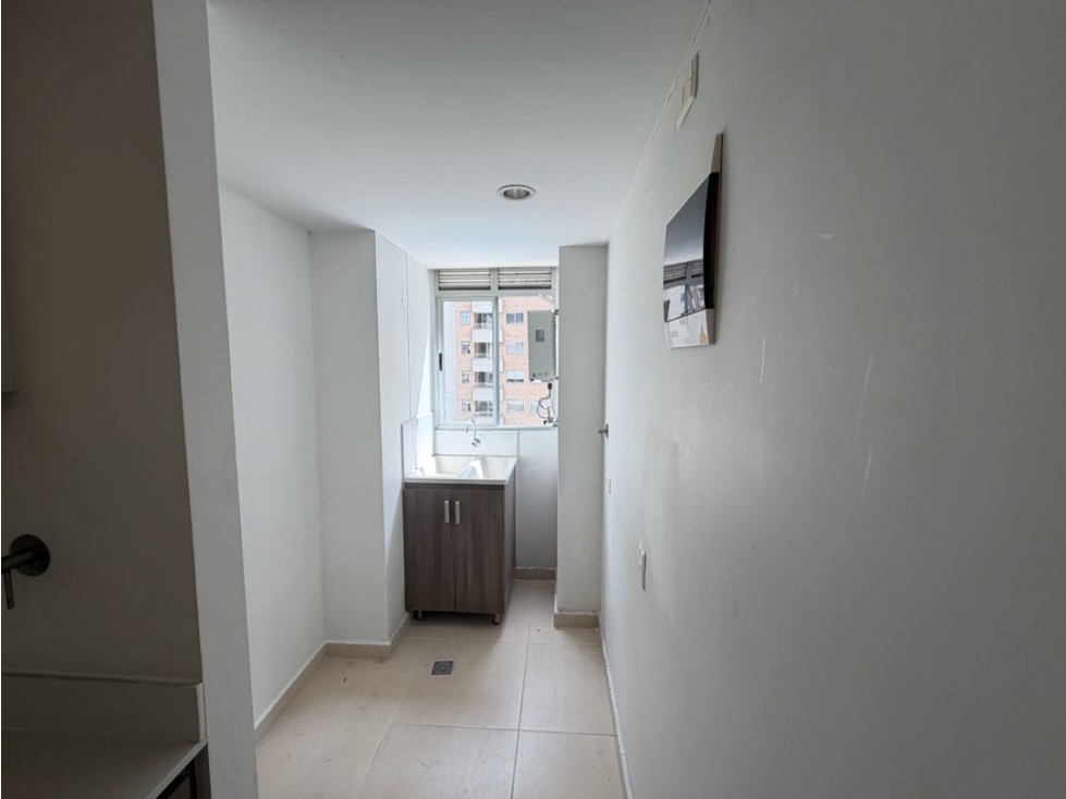 Vendo apartamento en calasanz, 3 habitaciones parqueadero, unidad nuev — foto 2