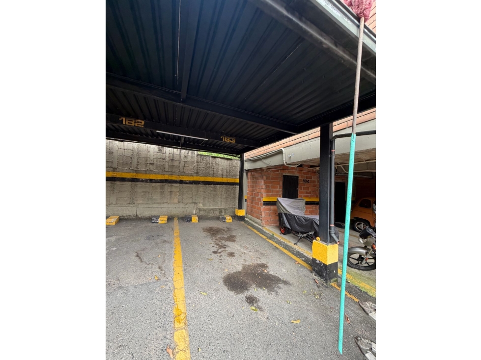 Vendo apartamento en calasanz Parte baja, parqueadero — foto 2
