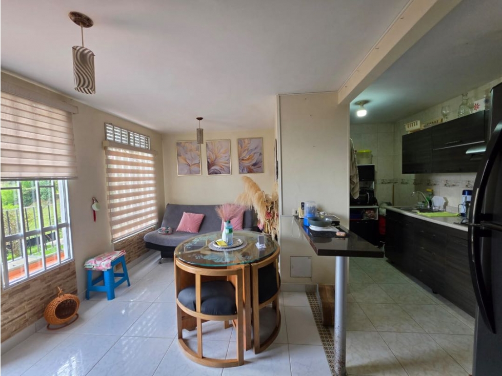 Vendo apartamento en calasanz, mall Santana, 3 habitaciones, parqueade