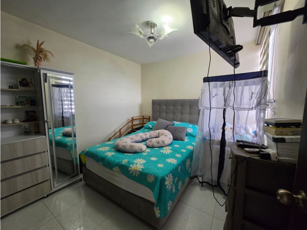 Vendo apartamento en calasanz, mall Santana, 3 habitaciones, parqueade — foto 6