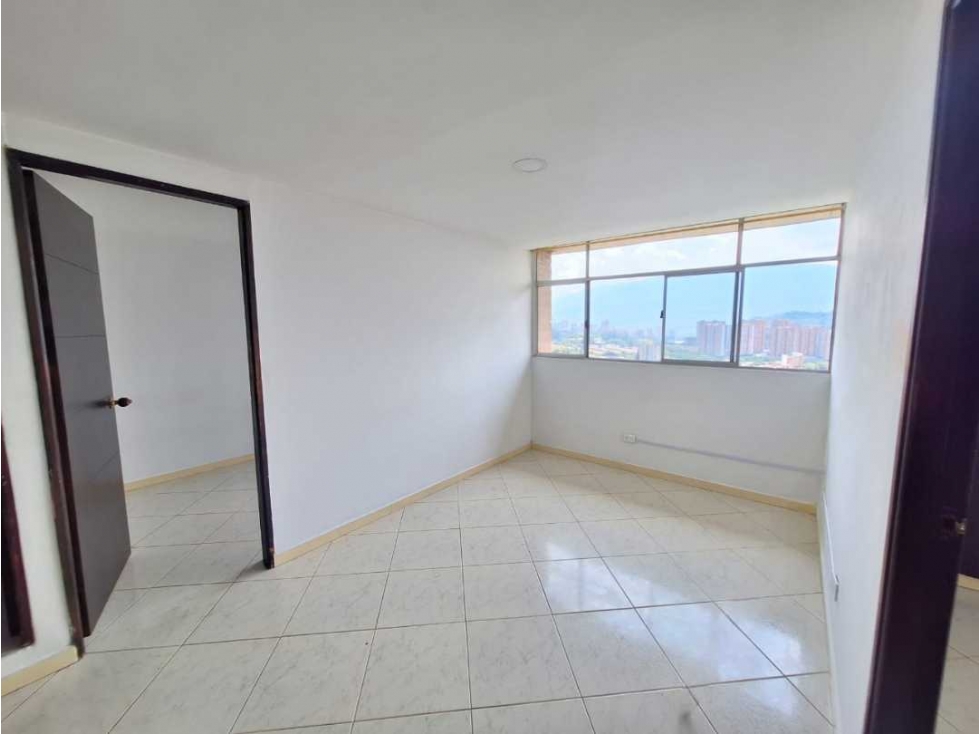 VENDO APARTAMENTO EN CALASANZ PARTE MEDIA — foto 2