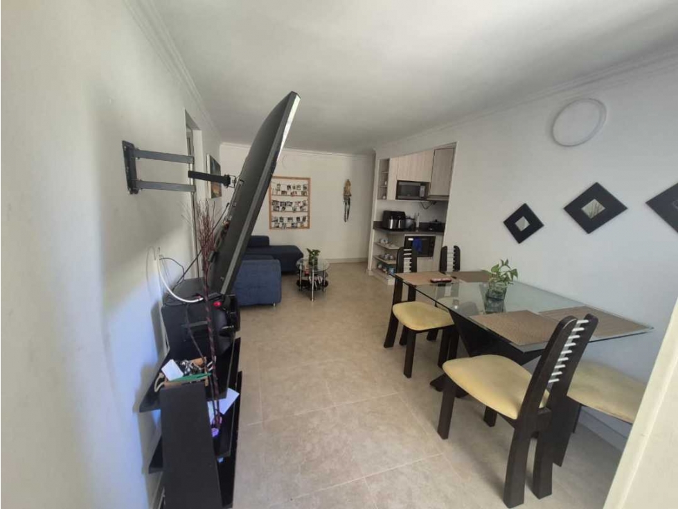 VENDO APARTAMENTO EN CALASANZ PARTE BAJA EN UNIDAD - 3