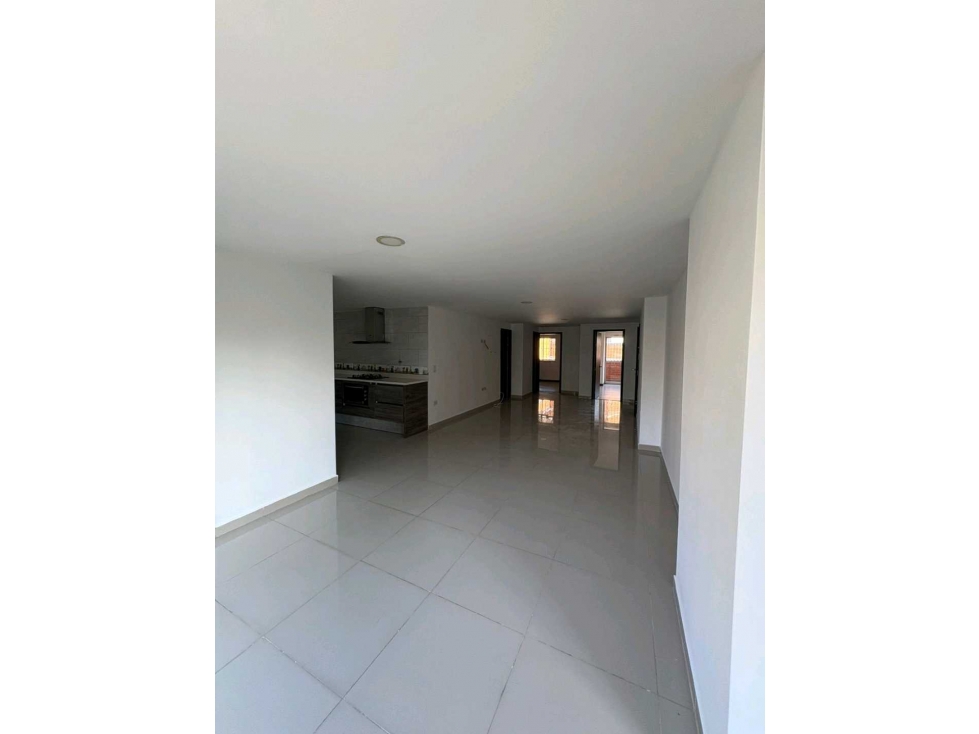 VENDO APARTAMENTO EN CALAZANS MEDELLIN ANTIOQUIA — foto 6
