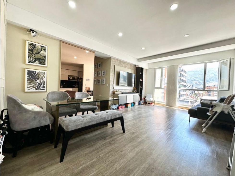 VENDO APARTAMENTO EN CHICÓ NORTE