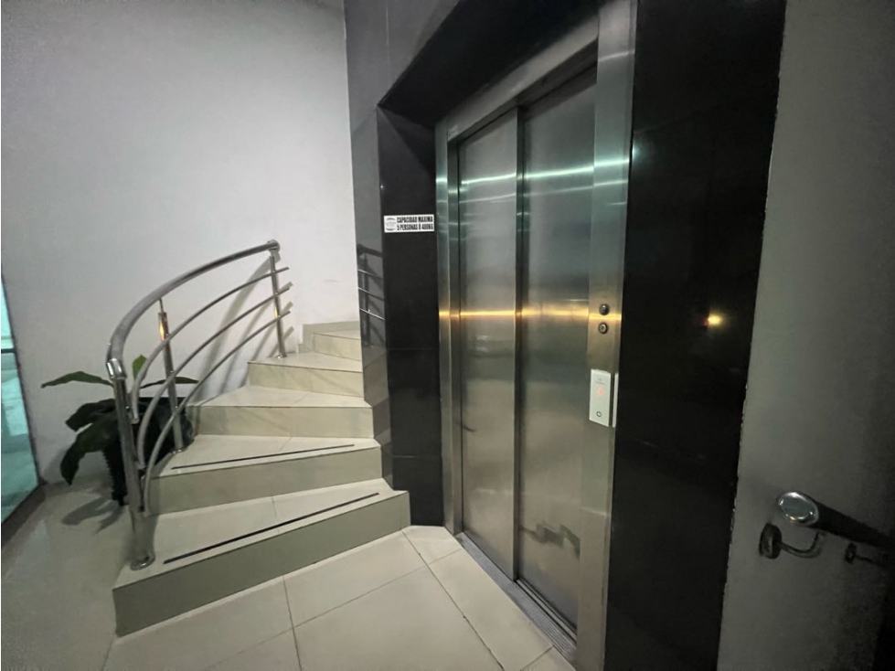Vendo apartamento en ciudad jardín frente a la litoral