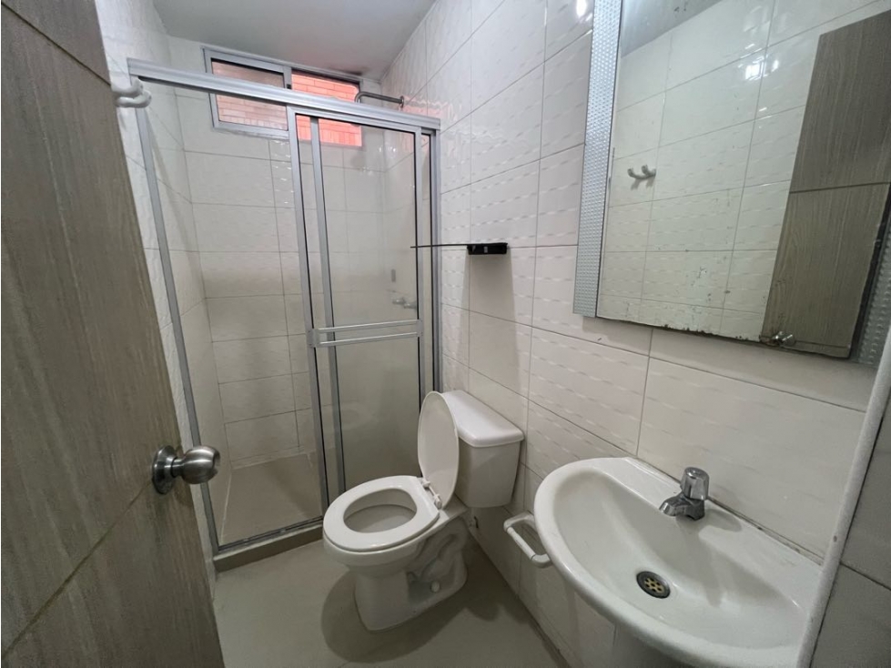 Vendo apartamento en ciudad jardín frente a la litoral — foto 6