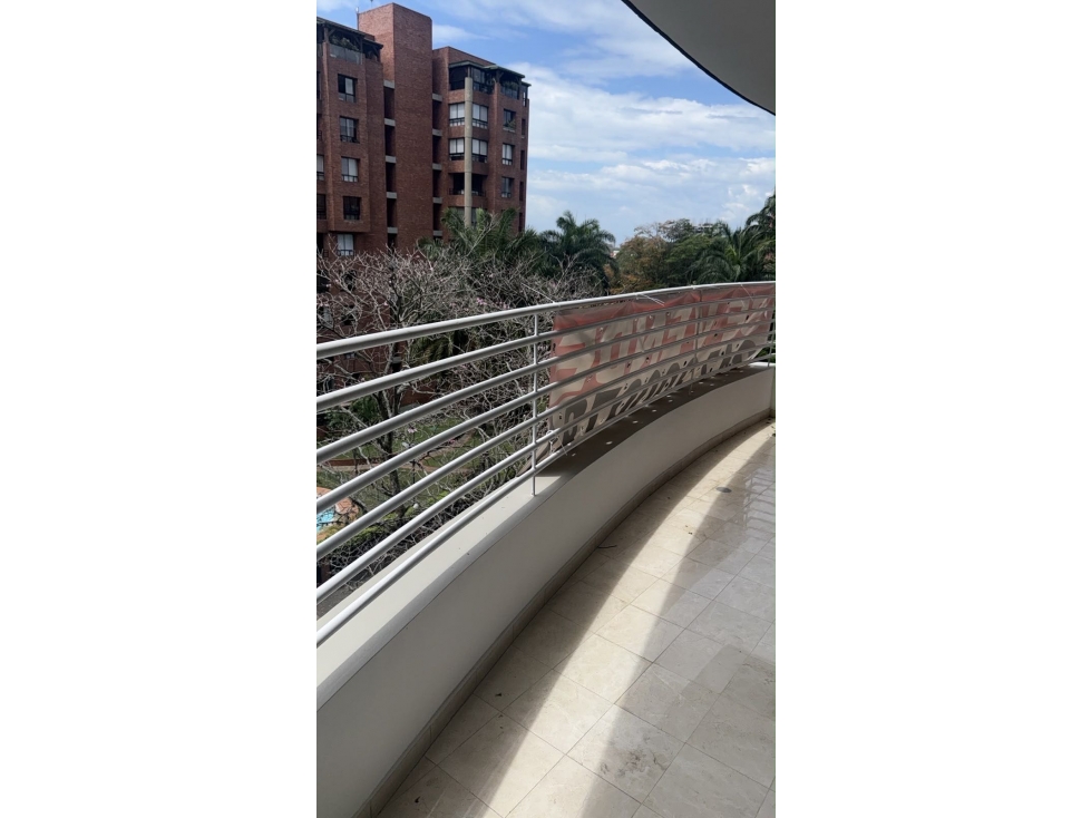 VENDO APARTAMENTO EN CIUDAD JARDIN