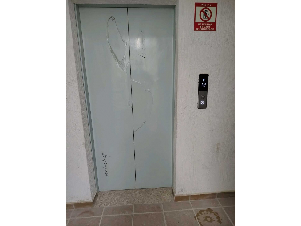 Vendo Apartamento en ciudad la Salle Cll 170 con 9a cedo deuda — foto 5
