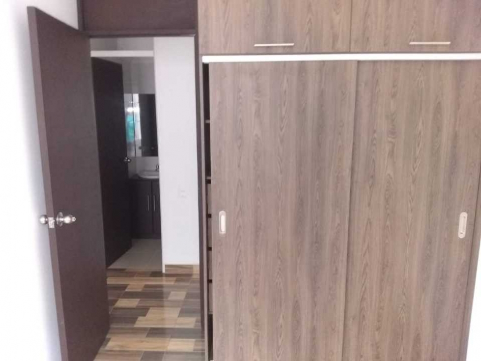 Vendo Apartamento en Conjunto con Piscina Llano alto Villavicencio - 4