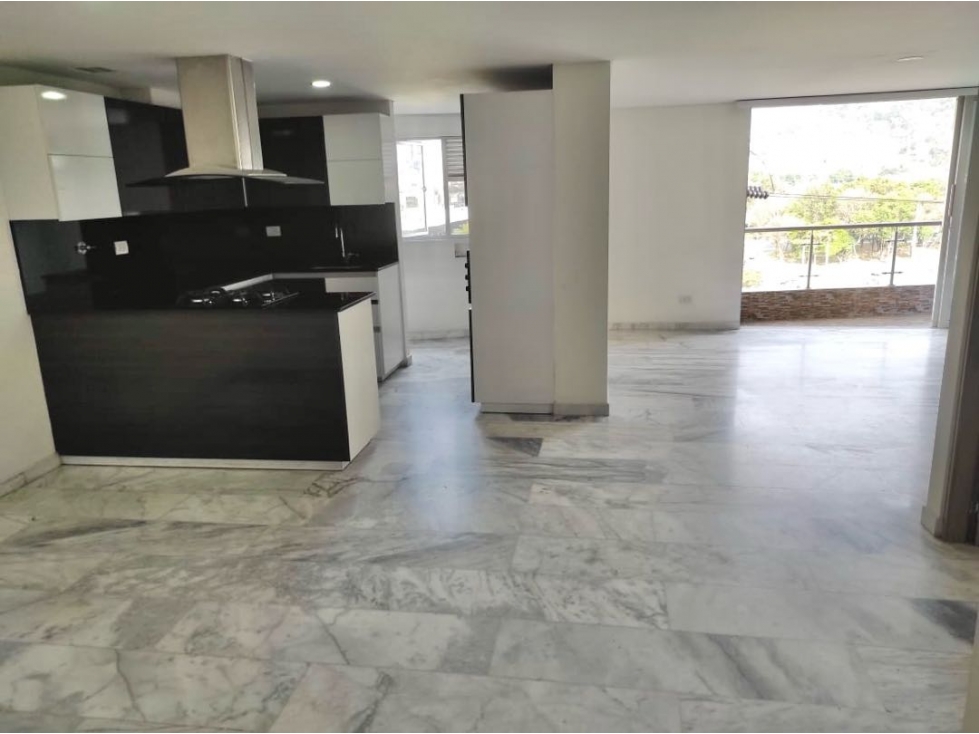 Vendo apartamento en Conquistadores CON COLEGA — foto 5