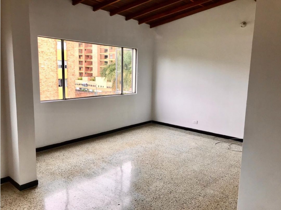 Vendo apartamento en Conquistadores — foto 3